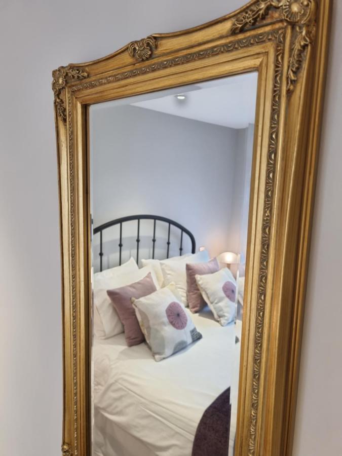 The Danbury, Lower Borough Walls Bath Bagian luar foto